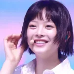 Hanni Newjeans Menjadi Saksi di Sidang Nasional Korea | Warna Muda Media