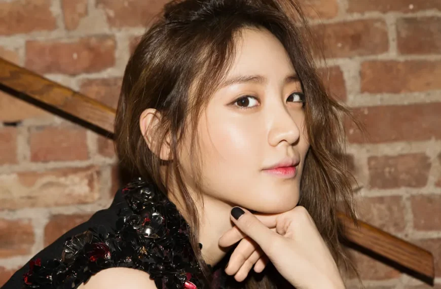 Claudia Kim Pindah Agensi? Ini Alasan yang Bikin Penasaran! | Warnamuda Media