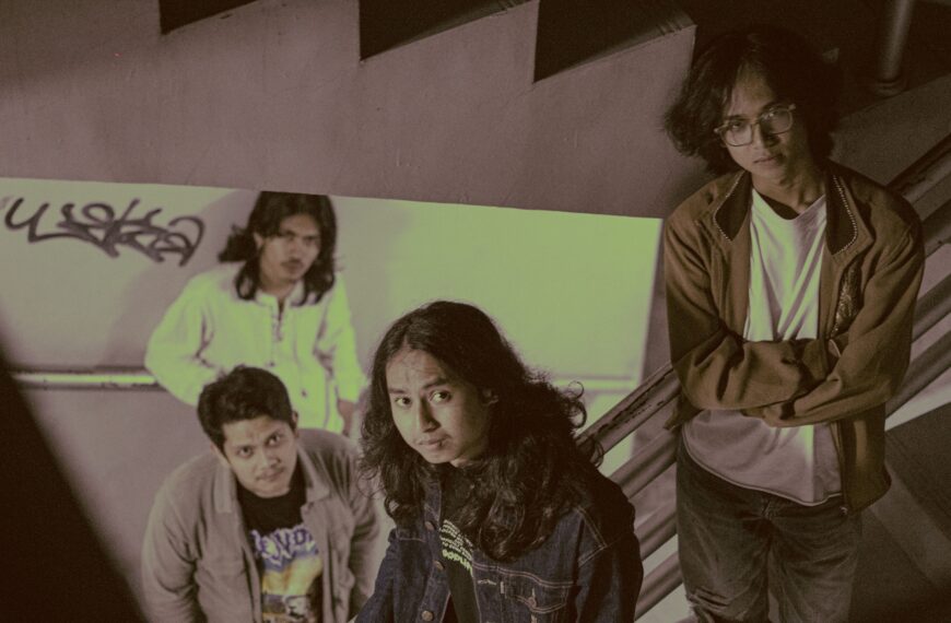 Eksperimen Hadhramaut di Lagu 'Kolaps': Padukan Doom Metal dan Tarawangsa | Warnamuda Media