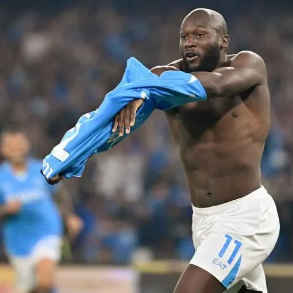 Napoli Juara Serie A Italia Setelah Tumbangkan Cagliari 2-0!