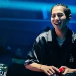 Yuk gabung ke Channel WhatsApp Warnamuda Media dan nikmati konten seru setiap hari langsung dari HP kamu! Mulai dari artikel pilihan, berita terkini, sampai update seru dari dunia hiburan, lifestyle, dan pop culture. | Warnamuda Media