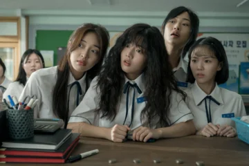 Love Untangled: Cinta, Rambut Keriting, dan Rencana Rahasia di Busan 1998 | Warnamuda Media