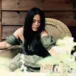 Setelah 9 Tahun, Rachael Yamagata Kembali dengan Starlit Alchemy | Warnamuda Media