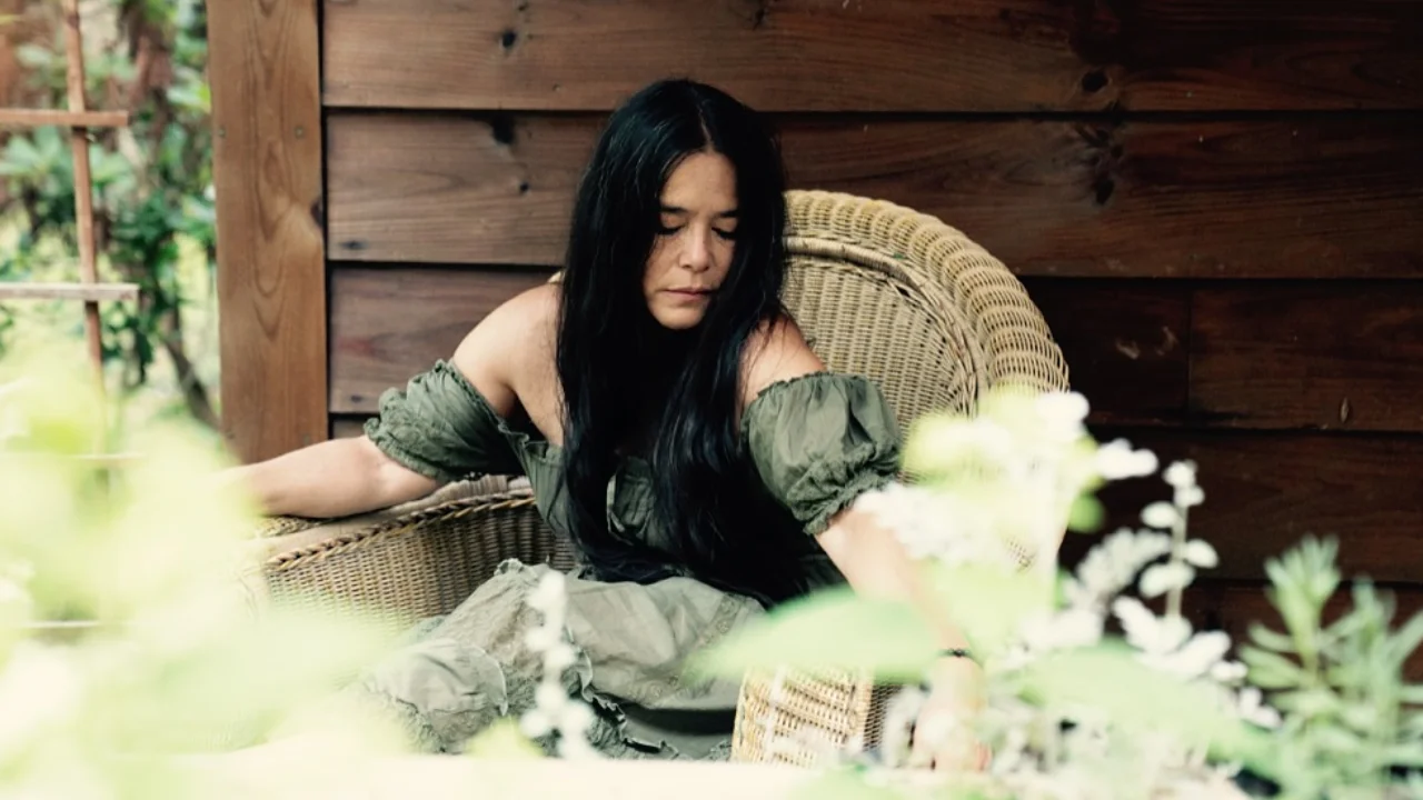 Setelah 9 Tahun, Rachael Yamagata Kembali dengan Starlit Alchemy | Warnamuda Media