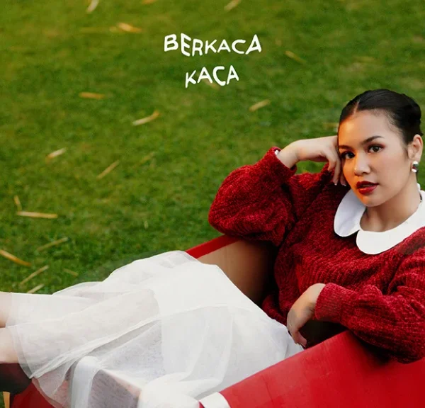 Vanessa Zee Rilis Lagu “Berkaca-kaca”, Bikin Baper Maksimal