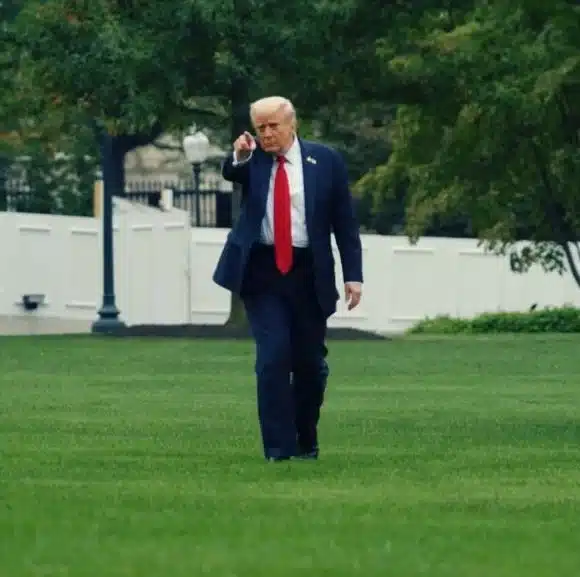 Warna Muda Media | Ancaman Trump soal Nigeria Makin Panas: AS Siap Turun Tangan Militer?