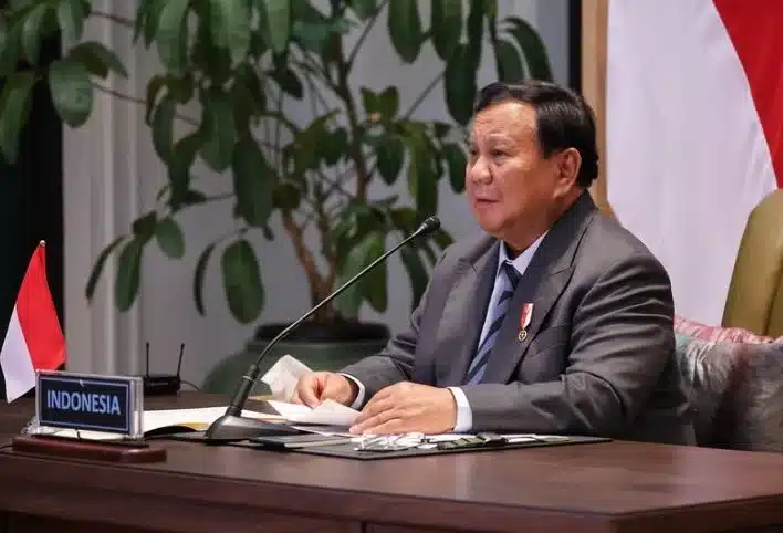 Warna Muda Media | Prabowo, utang Whoosh, Kereta Cepat, pembangunan nasional, infrastruktur Indonesia