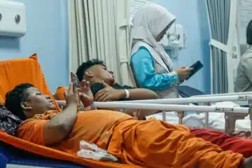 Warna Muda Media | Heboh Ledakan di SMAN 72 Jakarta Puluhan Siswa Luka!
