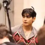 Warna Muda Media I Nama V BTS Kini Punya Jejak di Istana Versailles